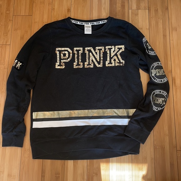 PINK Victoria's Secret Sweaters - Cozy comfy PINK a sweatshirt. Oversized medium.